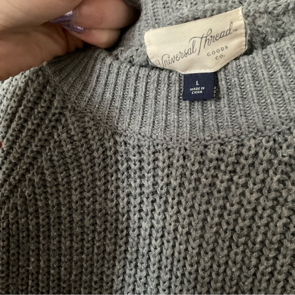 Universal Thread Sweater, Size Large - image 3